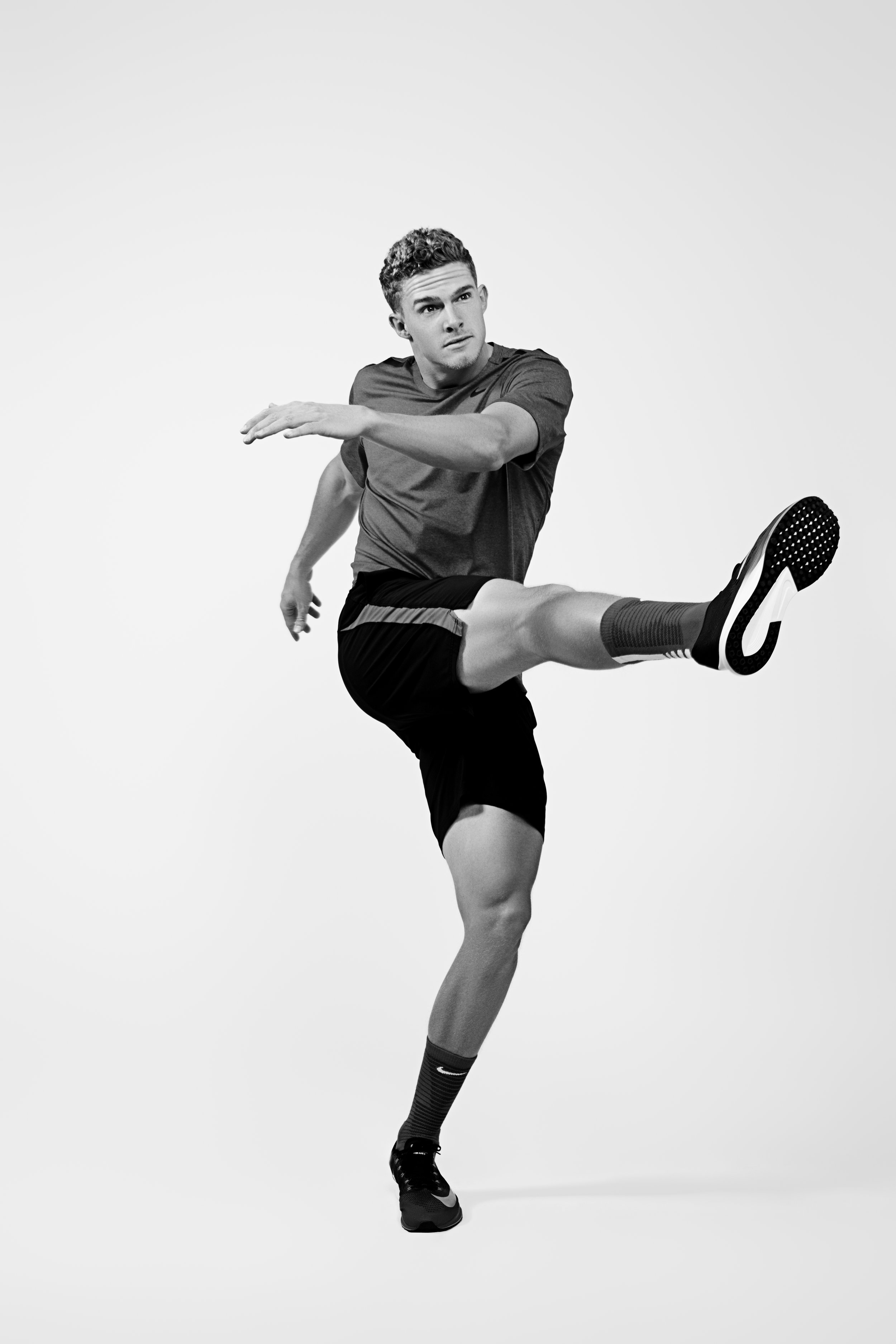 AldoChacon_Nike_Redflame001
